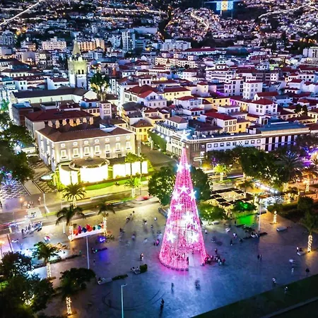 Hébergement de vacances Quintinha Achadas *