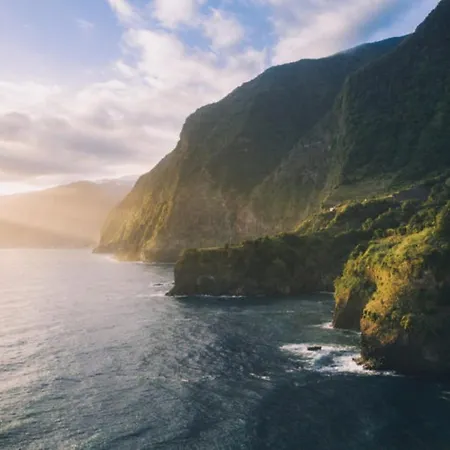 펜션 Quintinha Achadas *