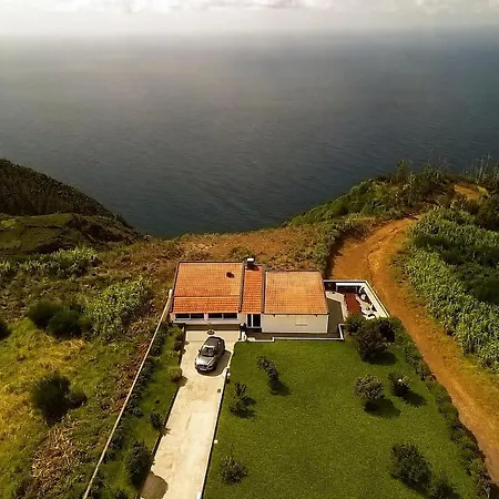 Сasa de vacaciones Quintinha Achadas