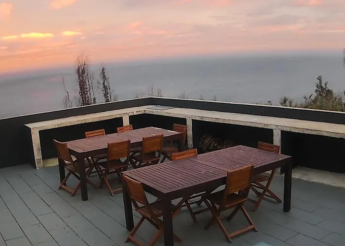 Semesterbostad Quintinha Achadas